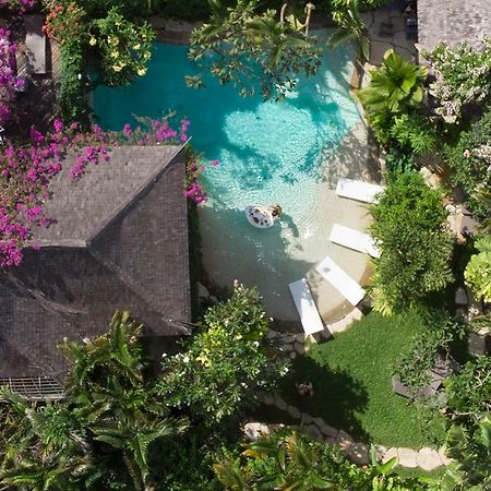 Villa Istimewa Seminyak  Ngoại thất bức ảnh