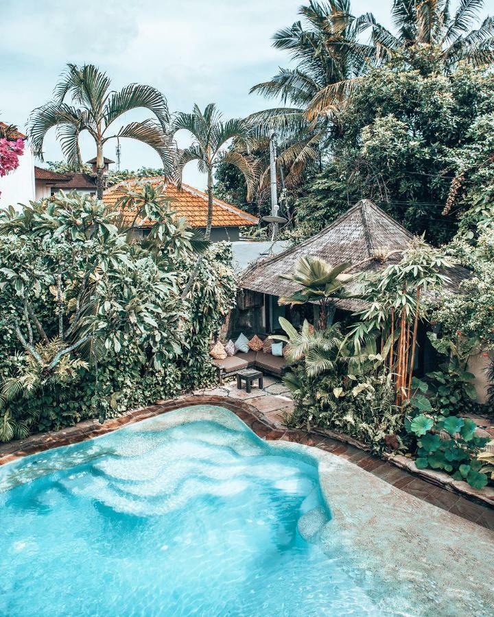 Villa Istimewa Seminyak  Ngoại thất bức ảnh